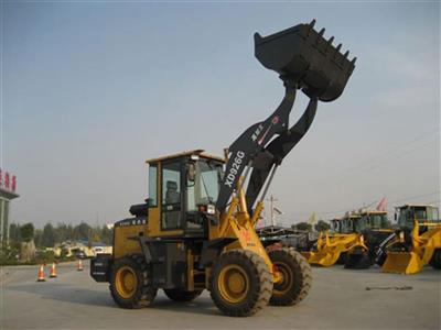 Máy xúc lật sức nâng 2.5 tấn model XD926